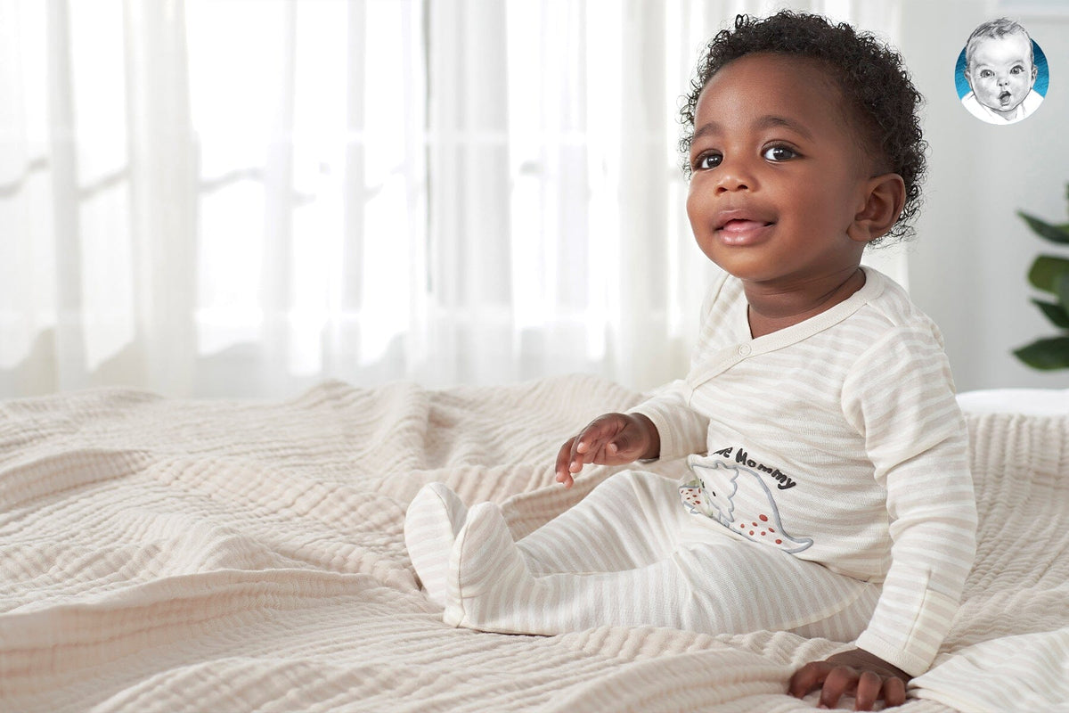 10 Must-Haves for a Baby Gift Basket