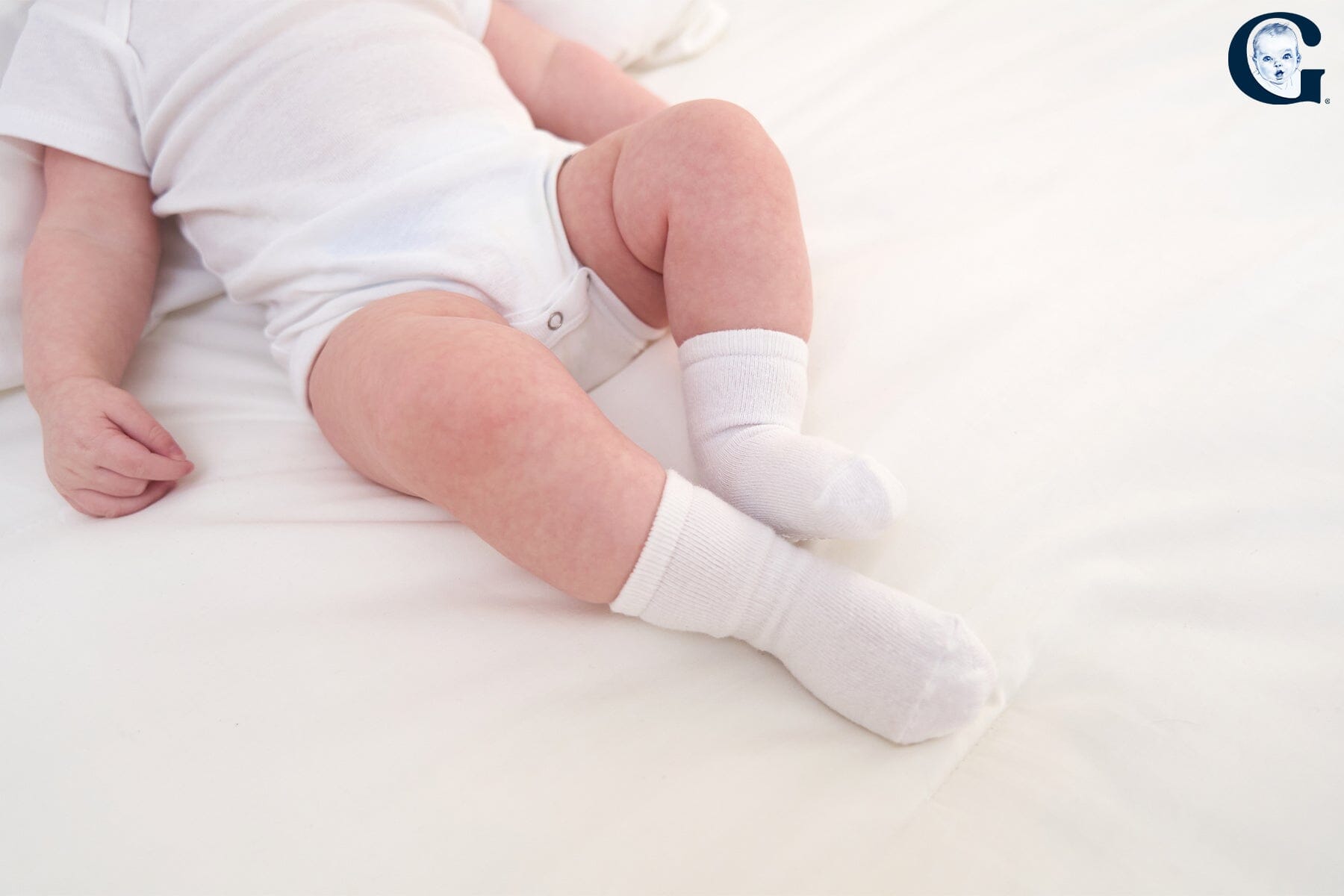 Newborn Socks That Actually Stay On: What to Look For