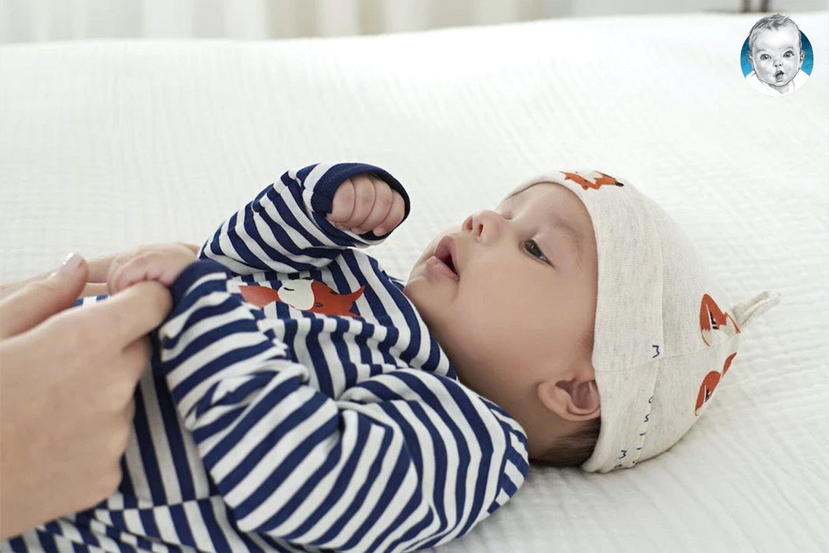 What to Pack in Your Diaper Bag: The Ultimate Checklist
