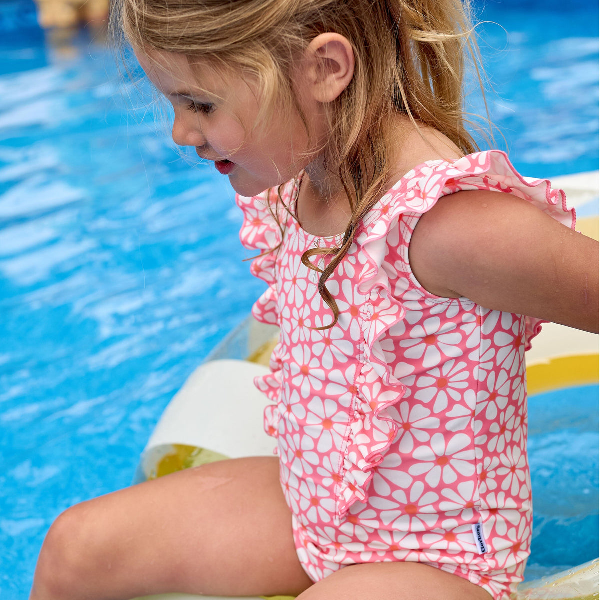 Baby & Toddler Girls UPF 50+ Retro Daisies One-Piece Swimsuit swimwear Gerber® 
