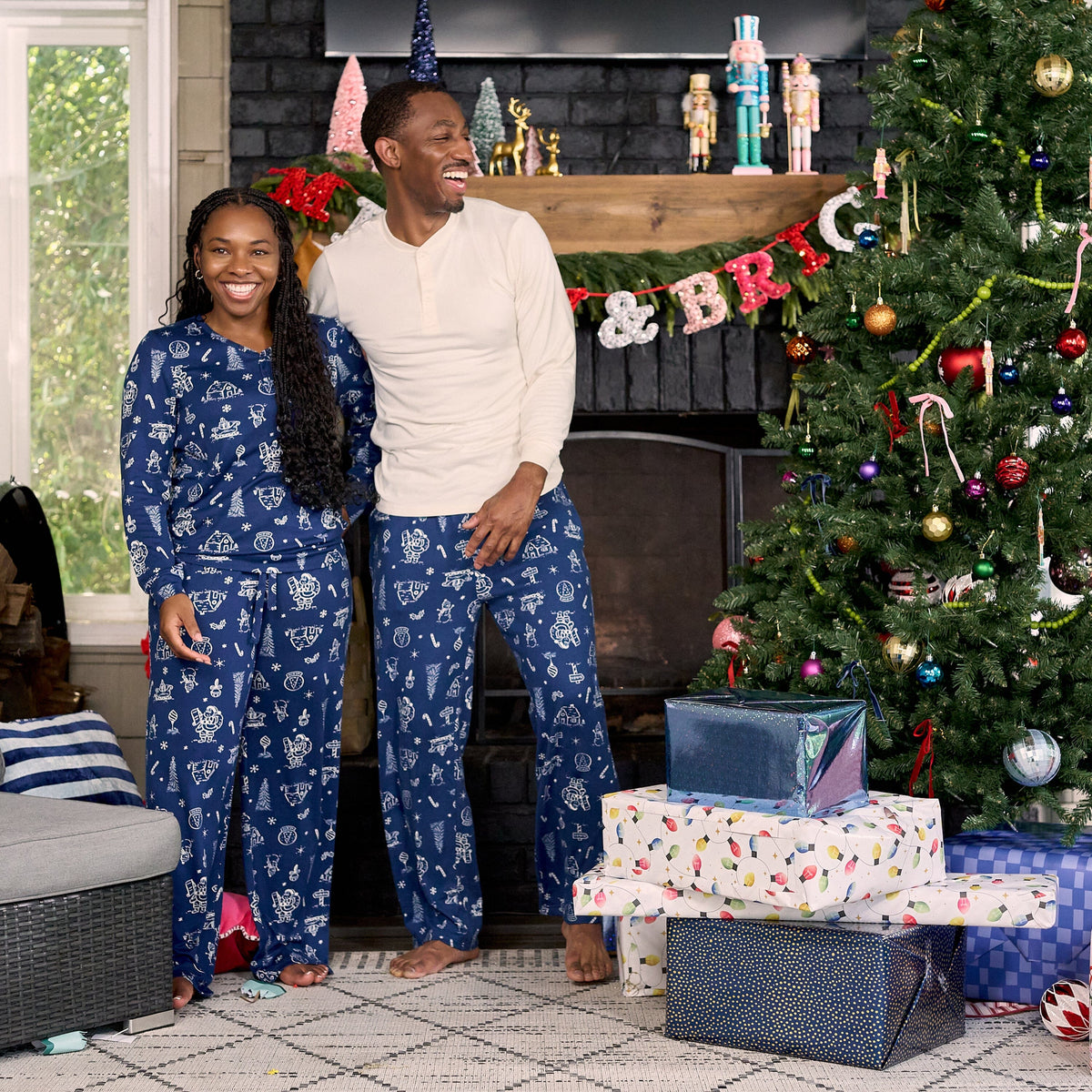 2-Piece Men's Navy Toile Hacci Pajamas sleepwear Gerber® 