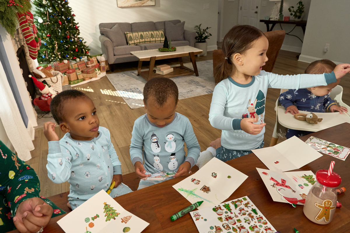 2-Piece Infant & Toddler Girls Mistletoe Snug Fit Pajama Set sleepwear Gerber® 
