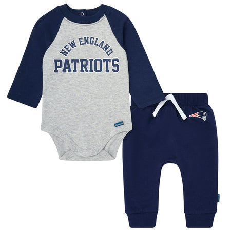2-Piece Baby New England Patriots Bodysuit and Jogger Set