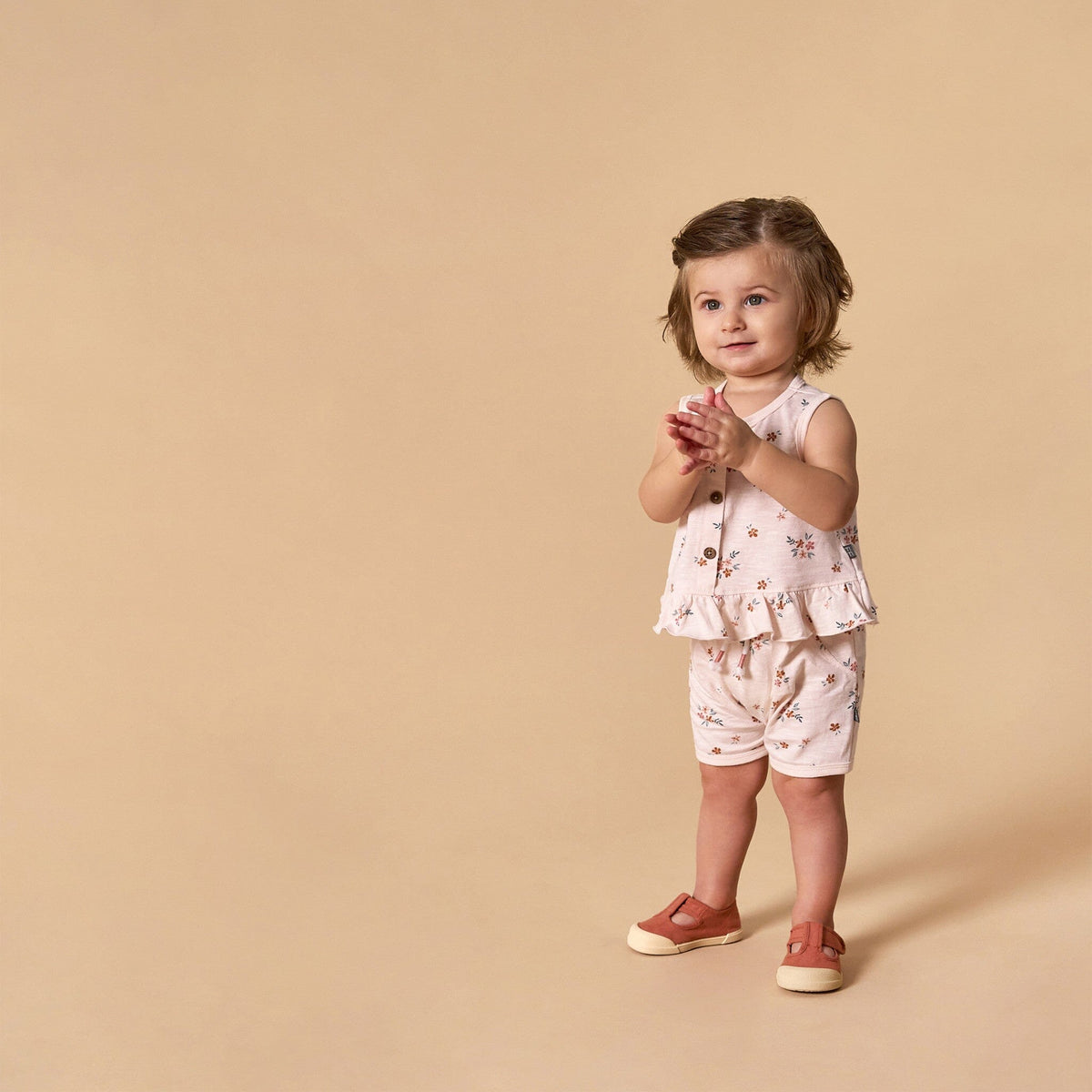 4-Piece Baby Girls Light Rose Flower Bunches/Rose Sleeveless Peplum Tops and Shorts Set outfits Modern Moments™ by Gerber® 