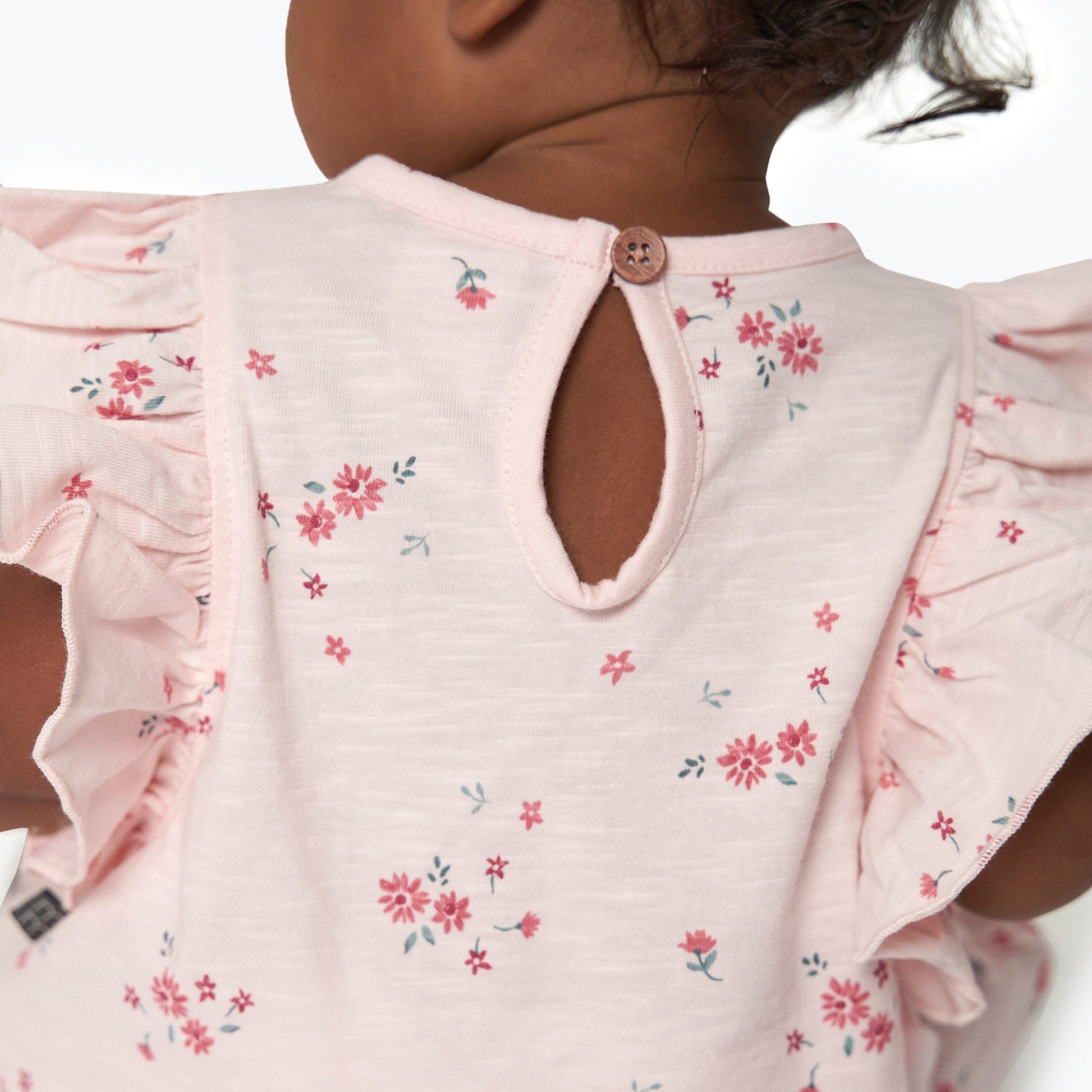 2-Piece Baby Girl Light Pink Floral Ruffled Sleeve Top & Cuffed Shorts Bundle outfits Gerber Childrenswear 