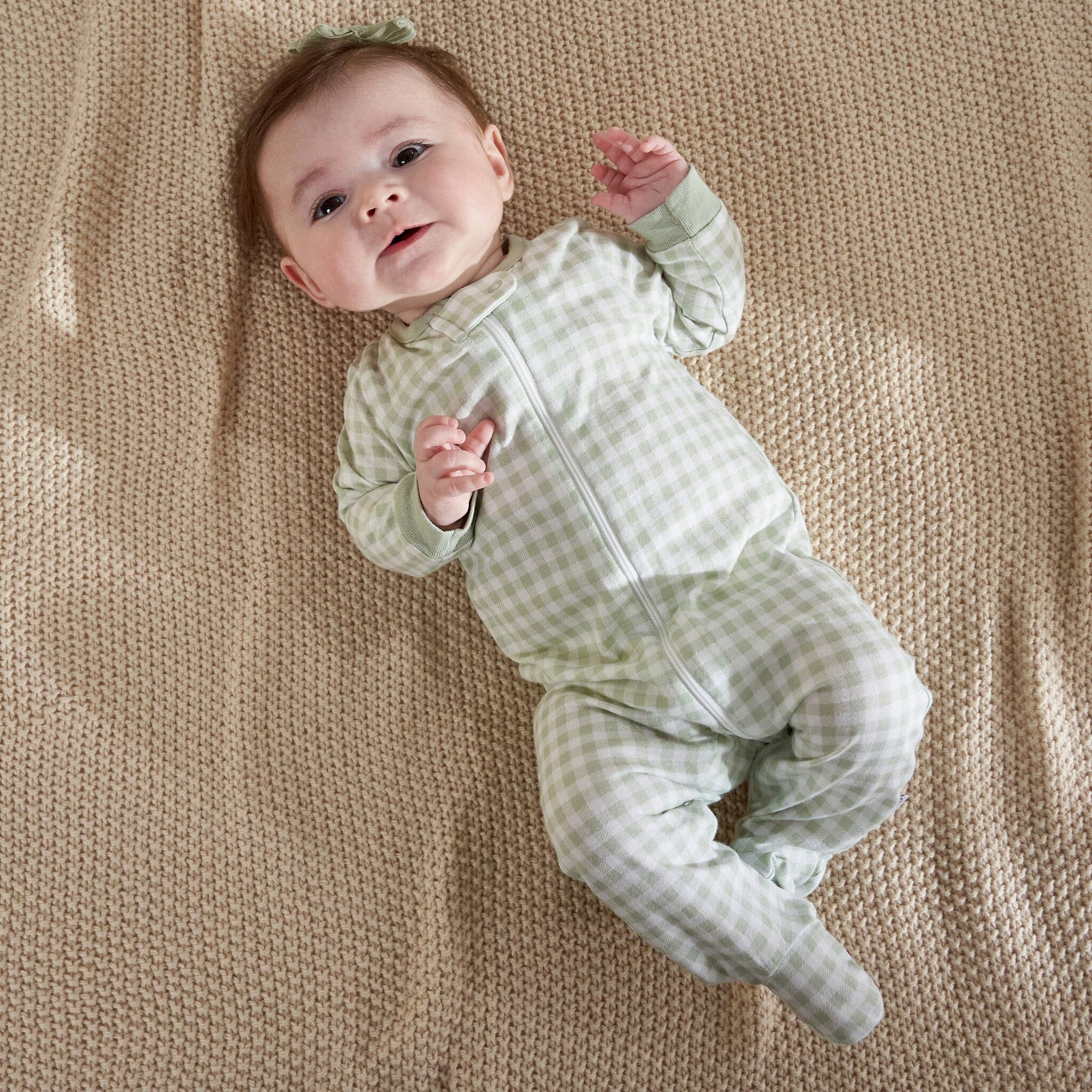 4-Pack Baby Girls Daisy Sleep 'N Plays sleepwear Gerber® 