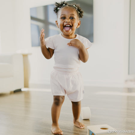 2-Piece Baby Girls Crystal Pink Bodysuit and Shorts Set